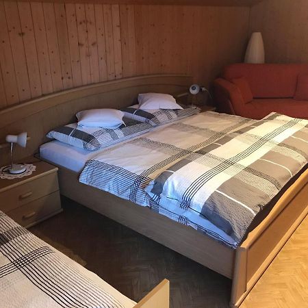 Gasthaus Oberkirn Scena Kültér fotó