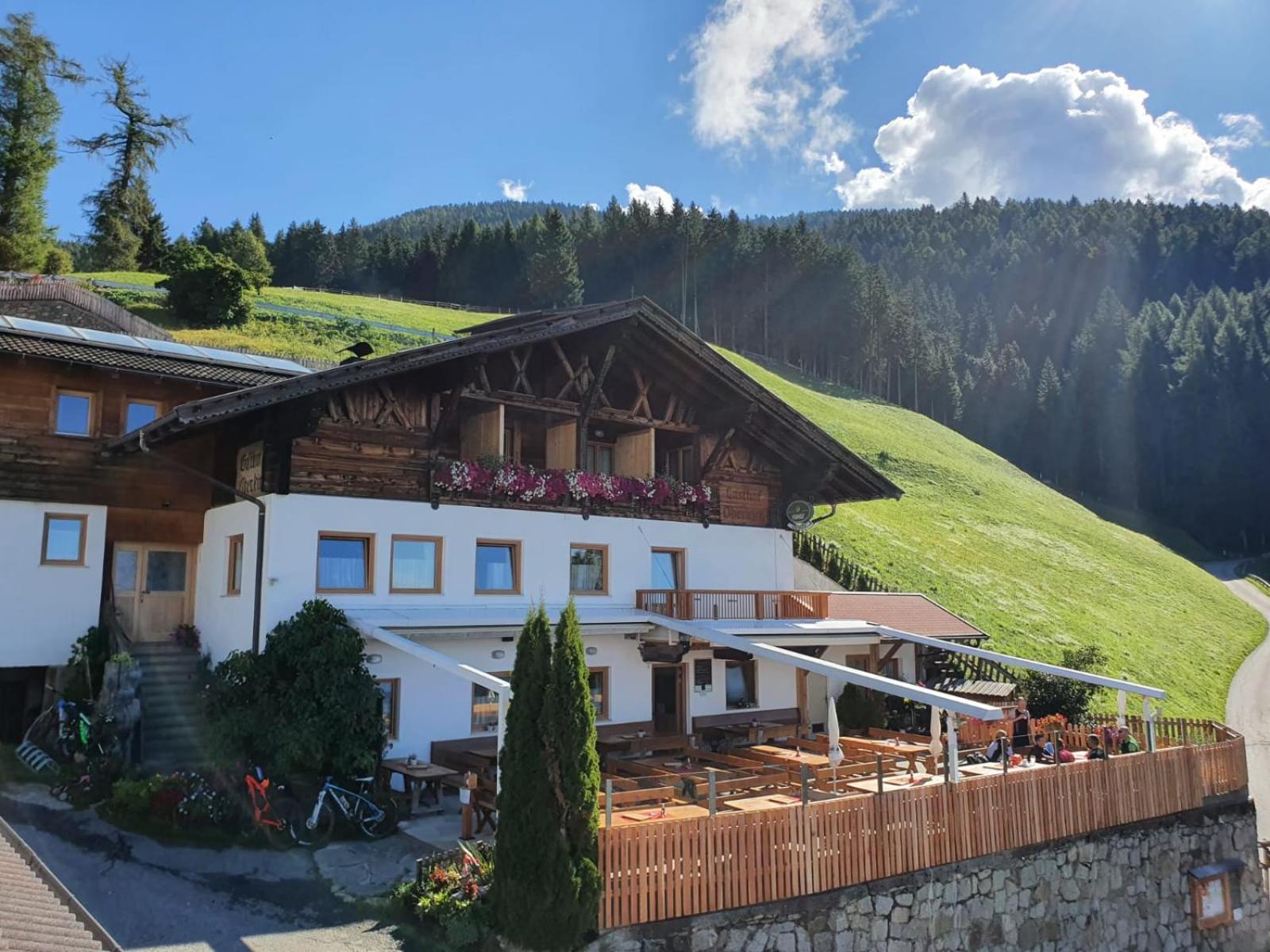 Gasthaus Oberkirn Scena Kültér fotó